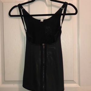 Black waist trainer